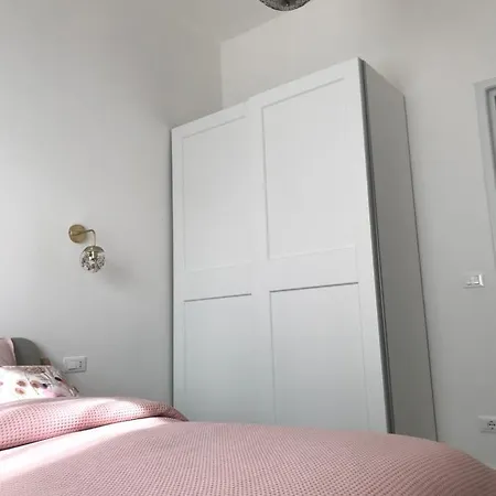 Quarto em Acomodações Particulares Happy Cat Génova